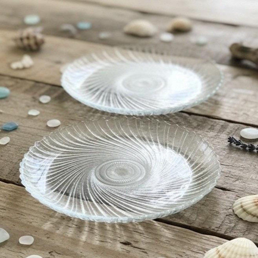 Arcoroc France Seabreeze Swirl Dinner Plates, Set of 2, Scalloped Pressed Glass